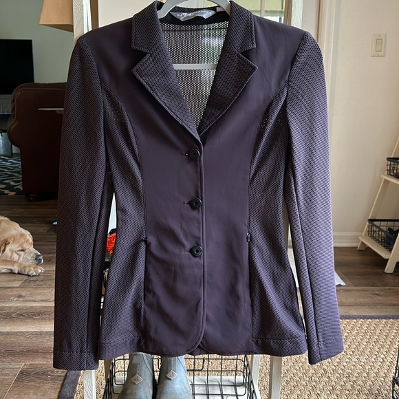 RJ Classics Mesh Show Coat - Picture 3 of 9